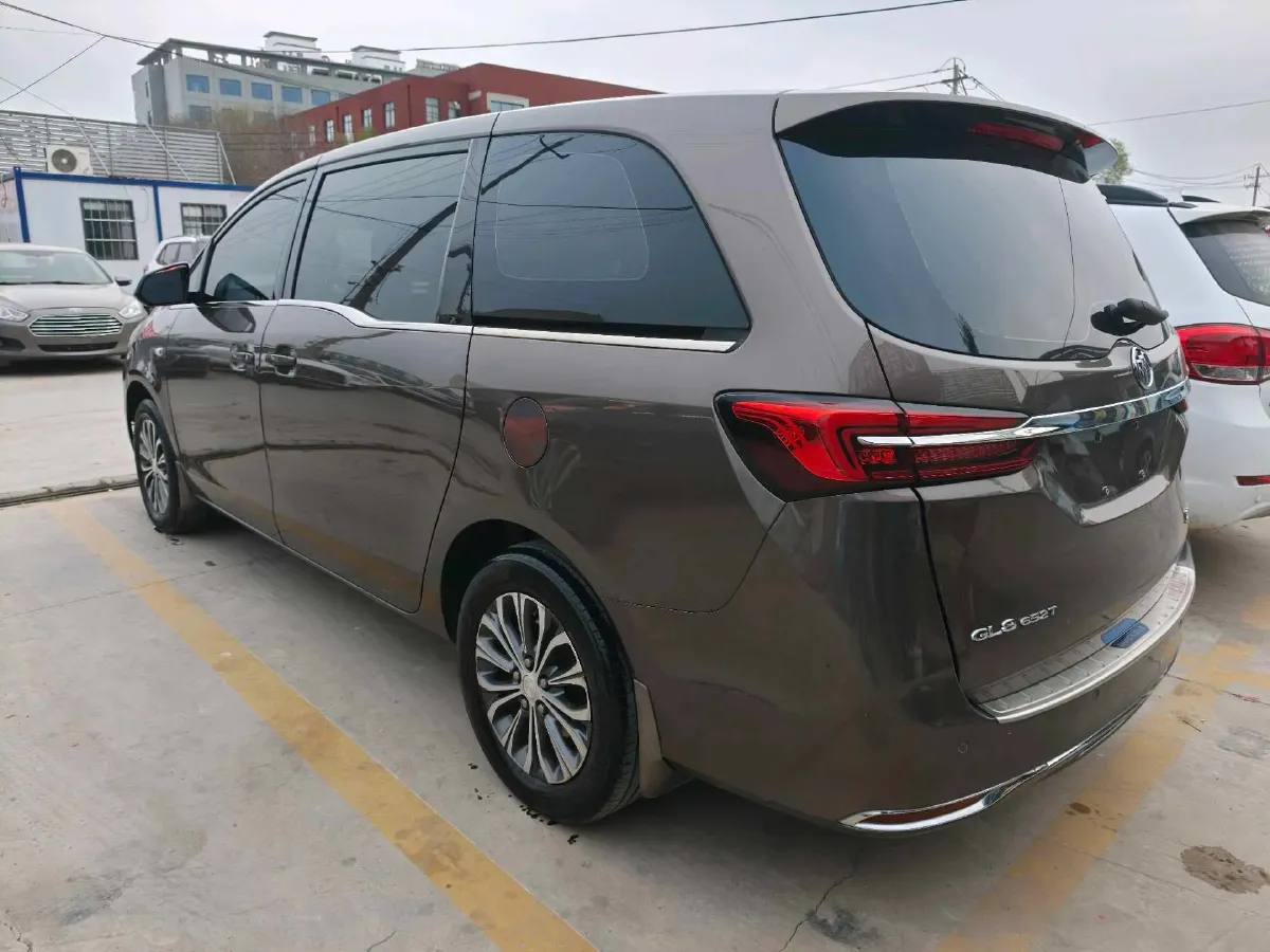 2021 Buick GL8 2.0T 237HP L4 9AT,autocango,china used car exporter,china ev exporter,chinese used car exporter,chinese used ev exporter