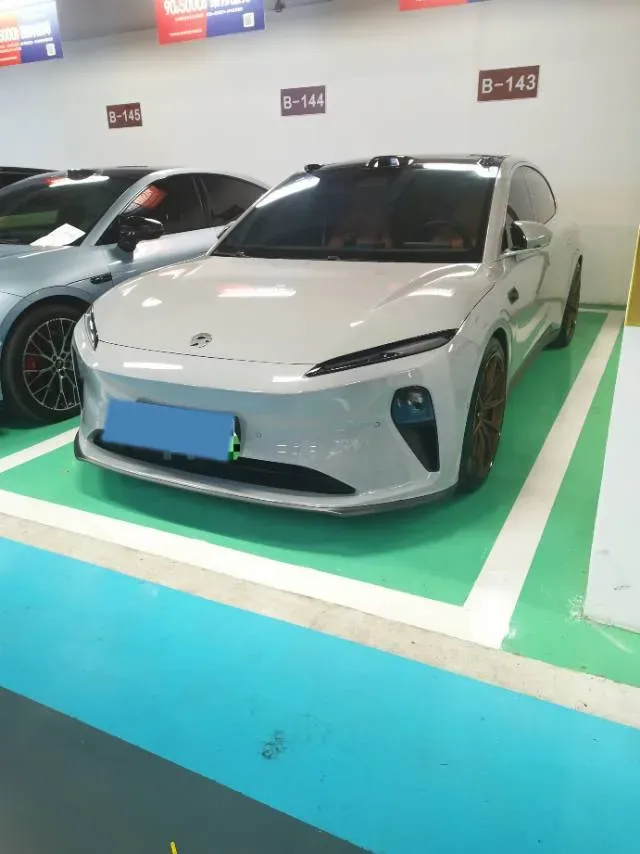 2024 NIO ET5T BEV 75KWH,autocango,china used car exporter,china ev exporter,chinese used car exporter,chinese used ev exporter