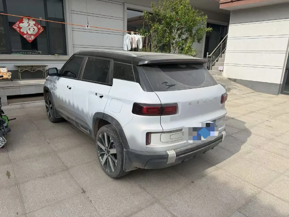 2023 Geely ICON 1.5T 181HP L4 7DCT,autocango,china used car exporter,china ev exporter,chinese used car exporter,chinese used ev exporter