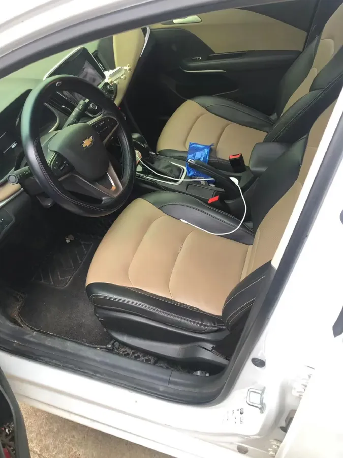 2020 Chevrolet Monza 1.5L 113HP L4 6AT,autocango,china used car exporter,china ev exporter,chinese used car exporter,chinese used ev exporter