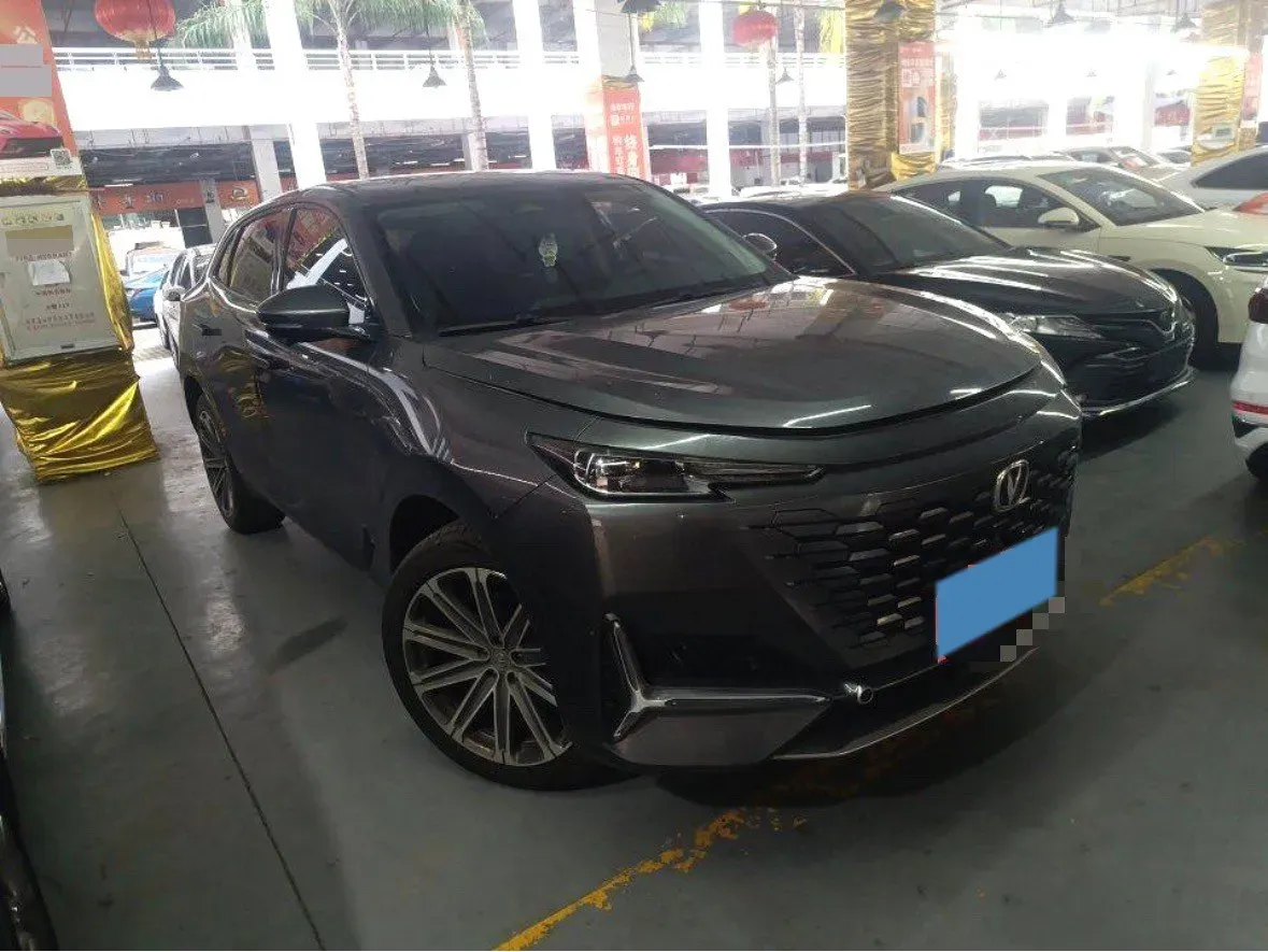 2021 ChangAn UNI-K 2.0T 233HP L4 8AT,autocango,china used car exporter,china ev exporter,chinese used car exporter,chinese used ev exporter