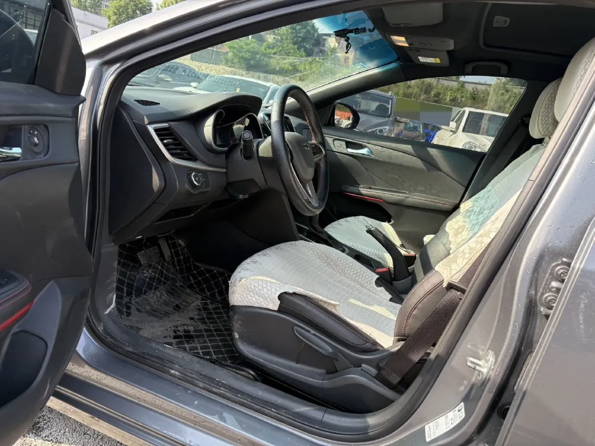 2019 Chevrolet Monza 1.3T 163HP L3 6AT,autocango,china used car exporter,china ev exporter,chinese used car exporter,chinese used ev exporter