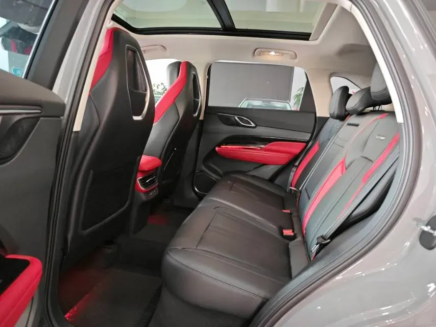 2023 HongQi HS3 1.5T 169HP L4 7DCT,autocango,china used car exporter,china ev exporter,chinese used car exporter,chinese used ev exporter