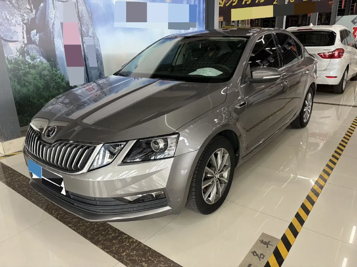 2018 Skoda Octavia 1.6L 110HP L4 6AT,autocango,china used car exporter,china ev exporter,chinese used car exporter,chinese used ev exporter