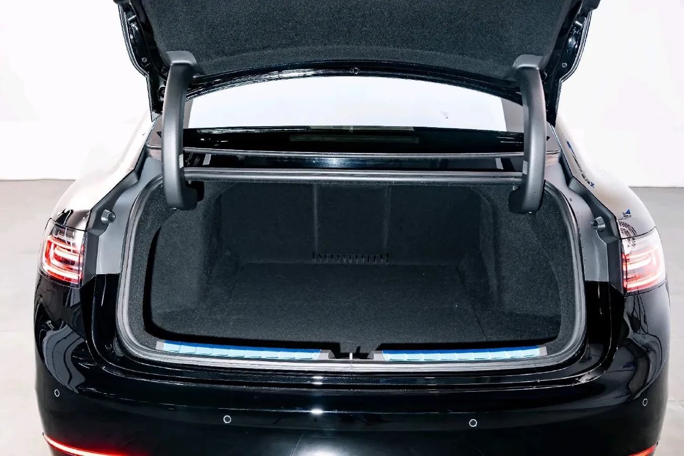 2024 HIMA Stelato S9 BEV 100KWH,autocango,china used car exporter,china ev exporter,chinese used car exporter,chinese used ev exporter
