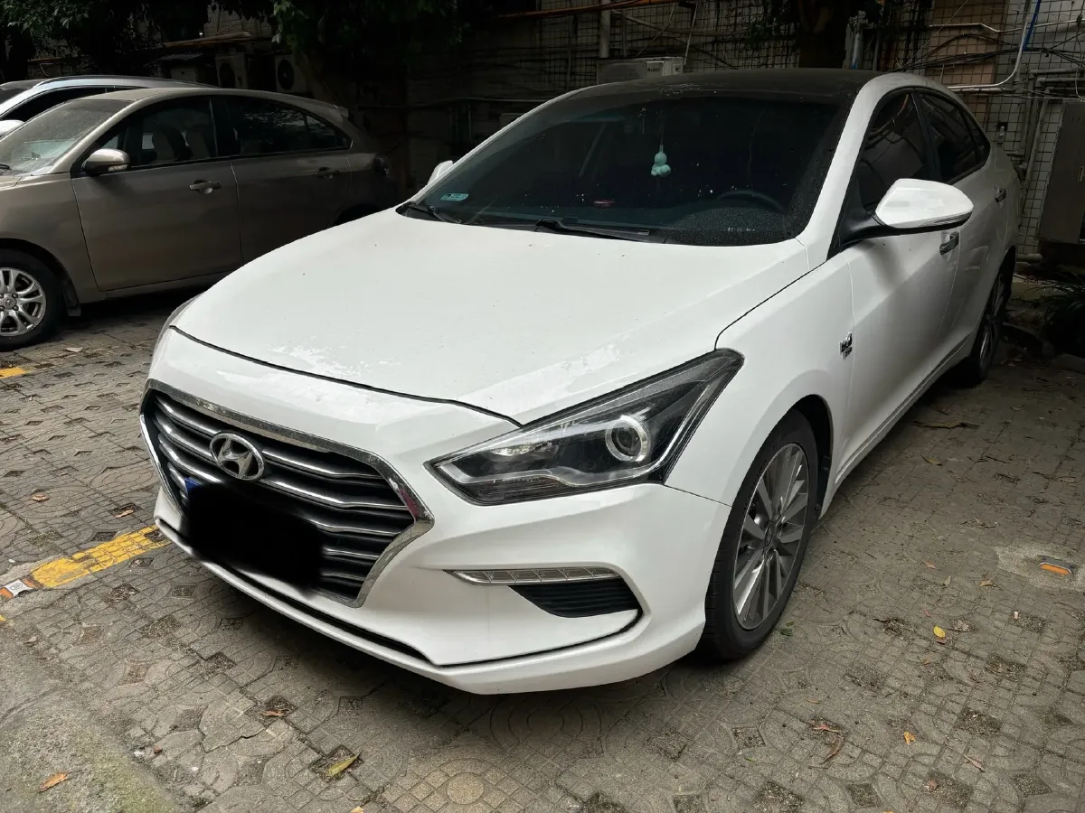 2017 Hyundai Mistra 1.6T 175HP L4 7DCT,autocango,china used car exporter,china ev exporter,chinese used car exporter,chinese used ev exporter