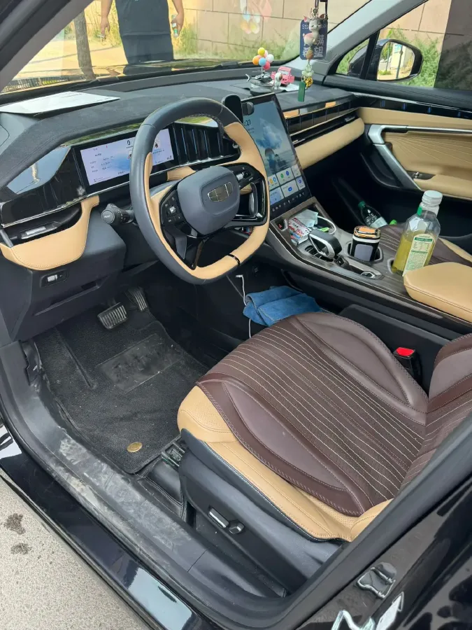 2023 Geely StarRay 1.5T 181HP L4 7DCT,autocango,china used car exporter,china ev exporter,chinese used car exporter,chinese used ev exporter