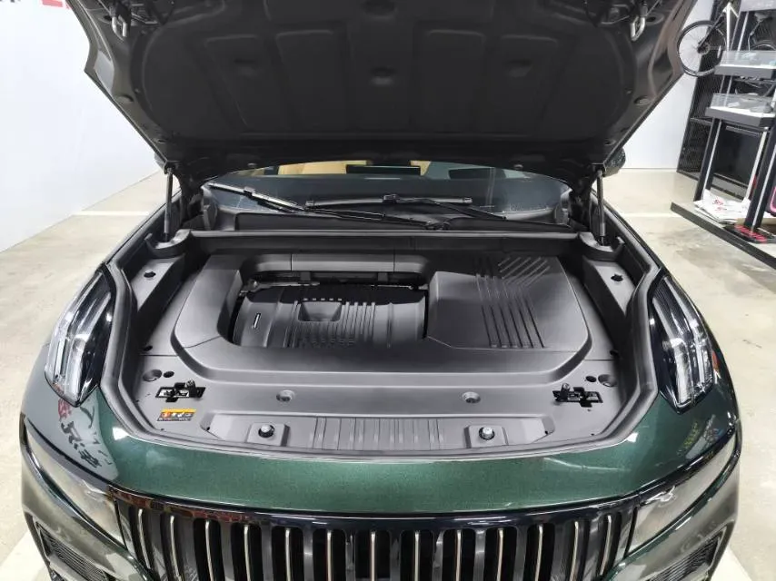 2024 LYNK&CO 09 EM-P 2.0T 254HP L4 3DHT PHEV 40.1KWH,autocango,china used car exporter,china ev exporter,chinese used car exporter,chinese used ev exporter