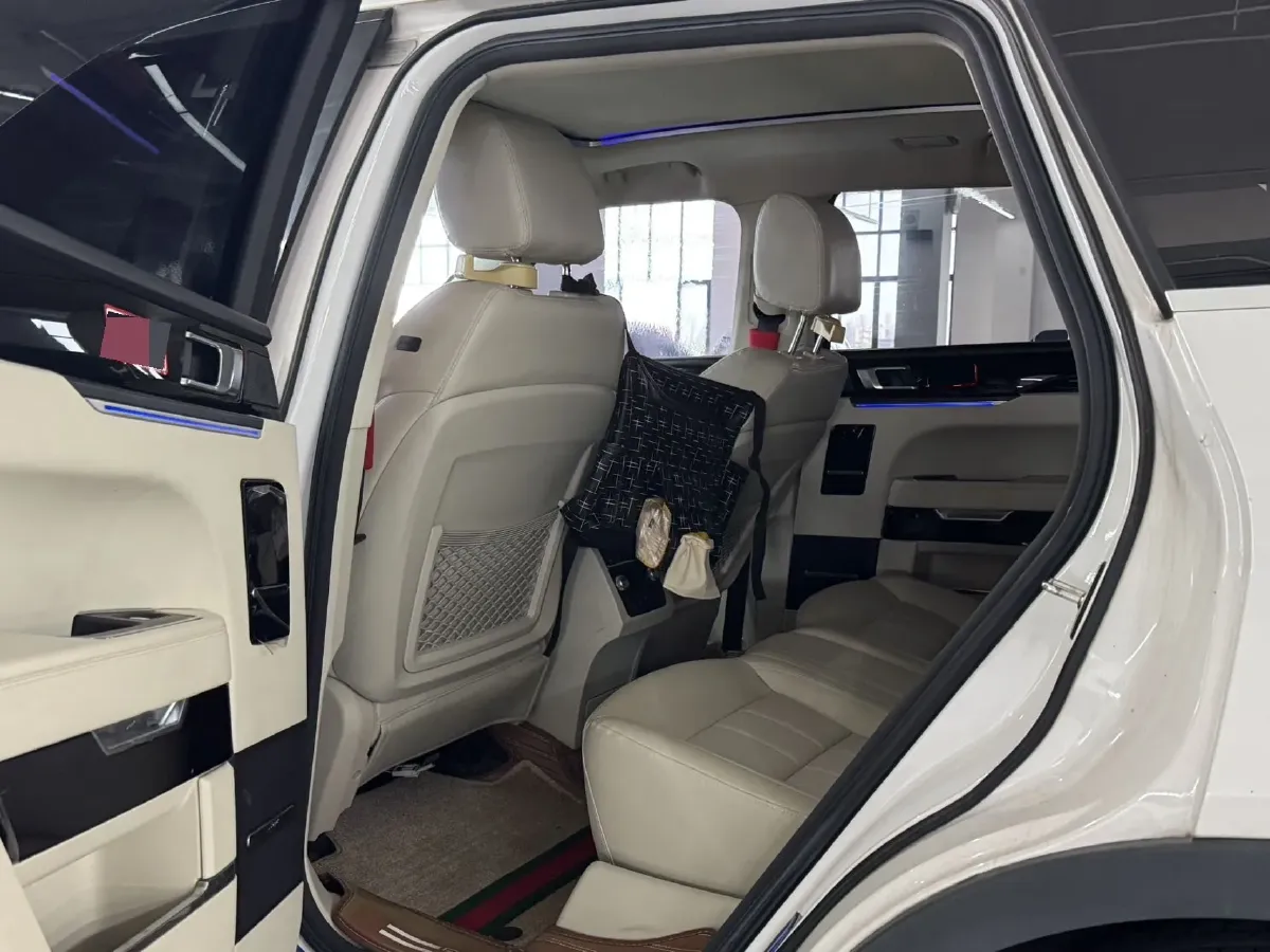 2017 Zotye T700 1.8T 177HP L4 6DCT,autocango,china used car exporter,china ev exporter,chinese used car exporter,chinese used ev exporter