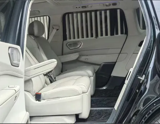 2025 LYNK&CO 900 1.5T 190HP L4 3DHT PHEV 43.3KWH,autocango,china used car exporter,china ev exporter,chinese used car exporter,chinese used ev exporter