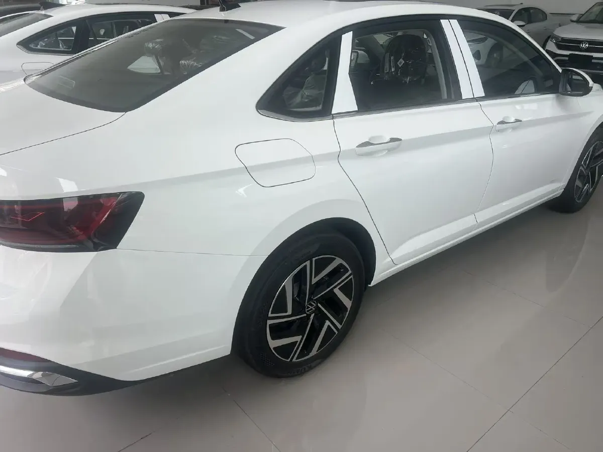2026 Volkswagen Sagitar 1.5T 160HP L4 7DCT,autocango,china used car exporter,china ev exporter,chinese used car exporter,chinese used ev exporter