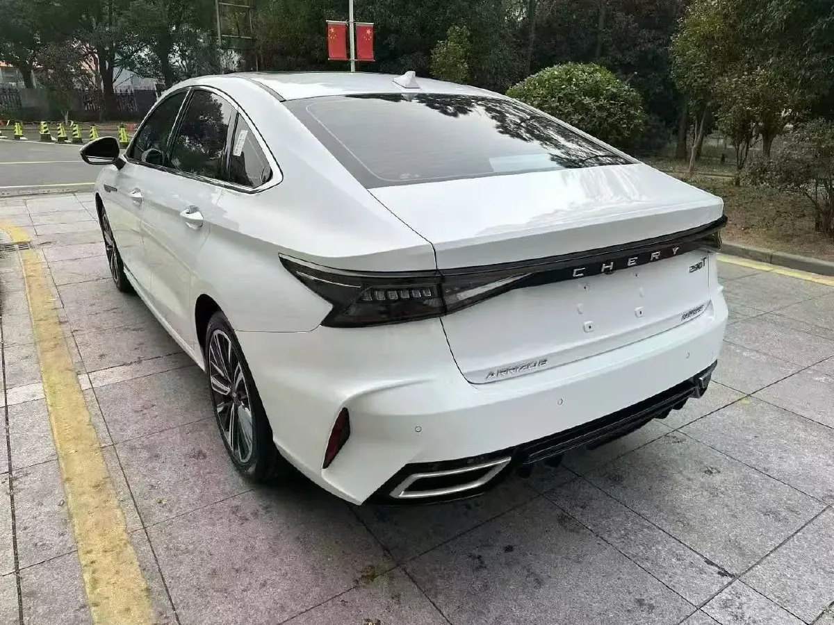 2022 Chery Arrizo 8 1.6T 197HP L4 7DCT,autocango,china used car exporter,china ev exporter,chinese used car exporter,chinese used ev exporter