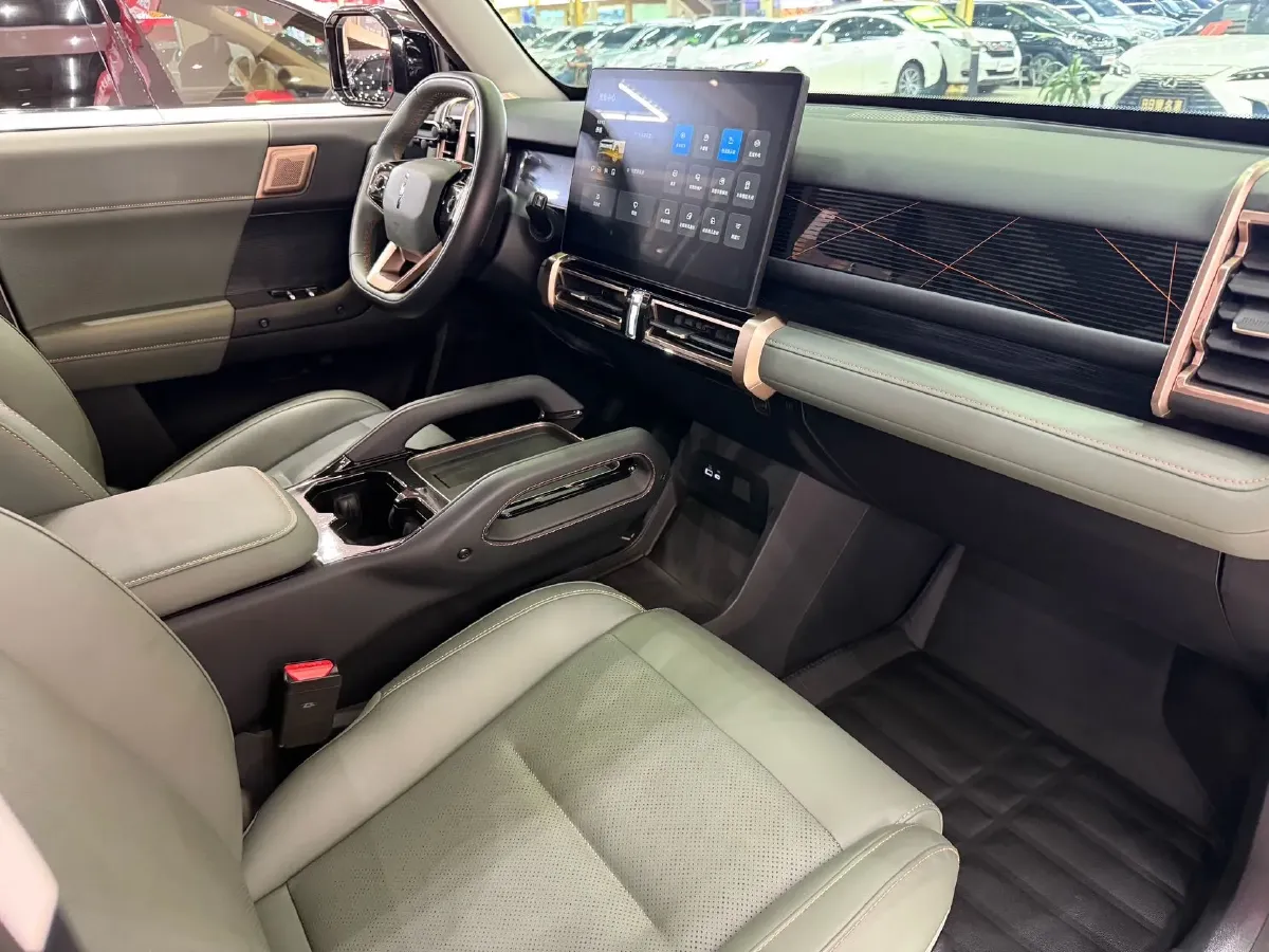 2024 iCAR iCAR 03T BEV 69.77KWH,autocango,china used car exporter,china ev exporter,chinese used car exporter,chinese used ev exporter