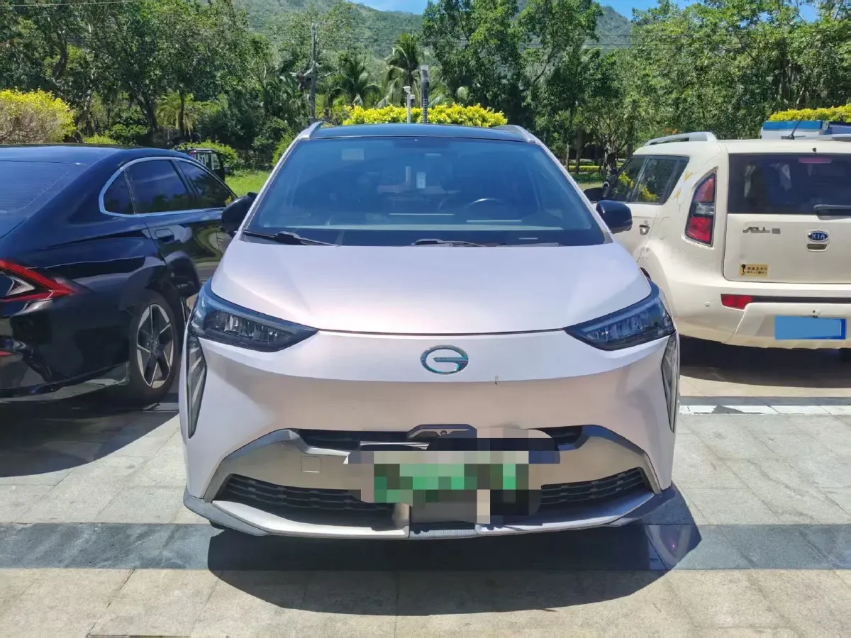2022 Geely Okavango 1.8T 184HP L4 7DCT,autocango,china used car exporter,china ev exporter,chinese used car exporter,chinese used ev exporter