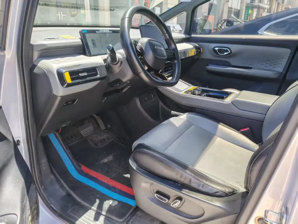 2022 Geely Okavango 1.8T 184HP L4 7DCT,autocango,china used car exporter,china ev exporter,chinese used car exporter,chinese used ev exporter