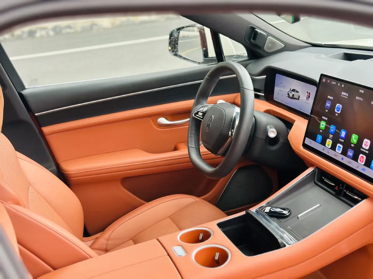2025 AITO AITO M5 1.5T 152HP L4 REEV 42KWH,autocango,china used car exporter,china ev exporter,chinese used car exporter,chinese used ev exporter