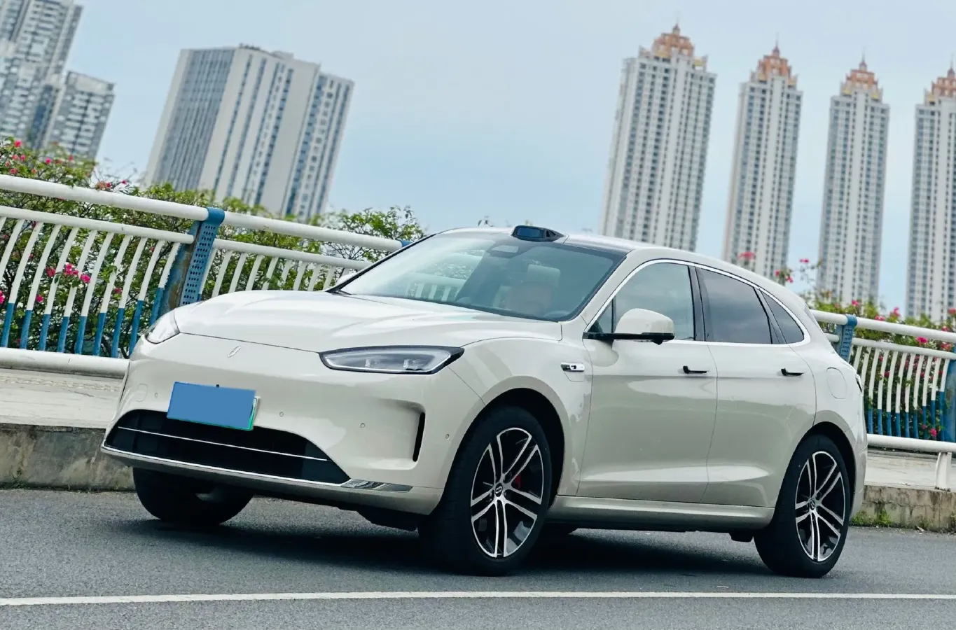2025 AITO AITO M5 1.5T 152HP L4 REEV 42KWH,autocango,china used car exporter,china ev exporter,chinese used car exporter,chinese used ev exporter