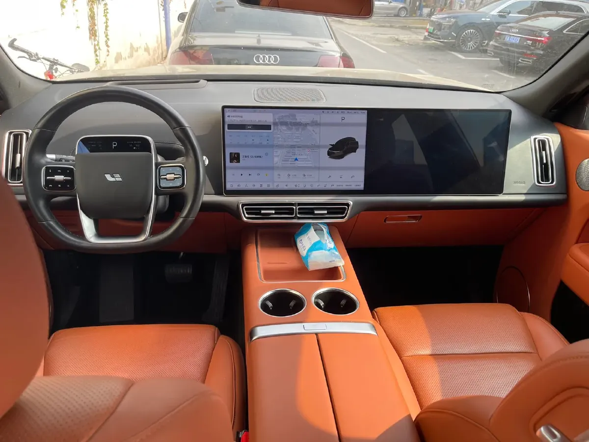 2022 Li L9 Range Extended 154HP REEV 42.6KWH,autocango,china used car exporter,china ev exporter,chinese used car exporter,chinese used ev exporter