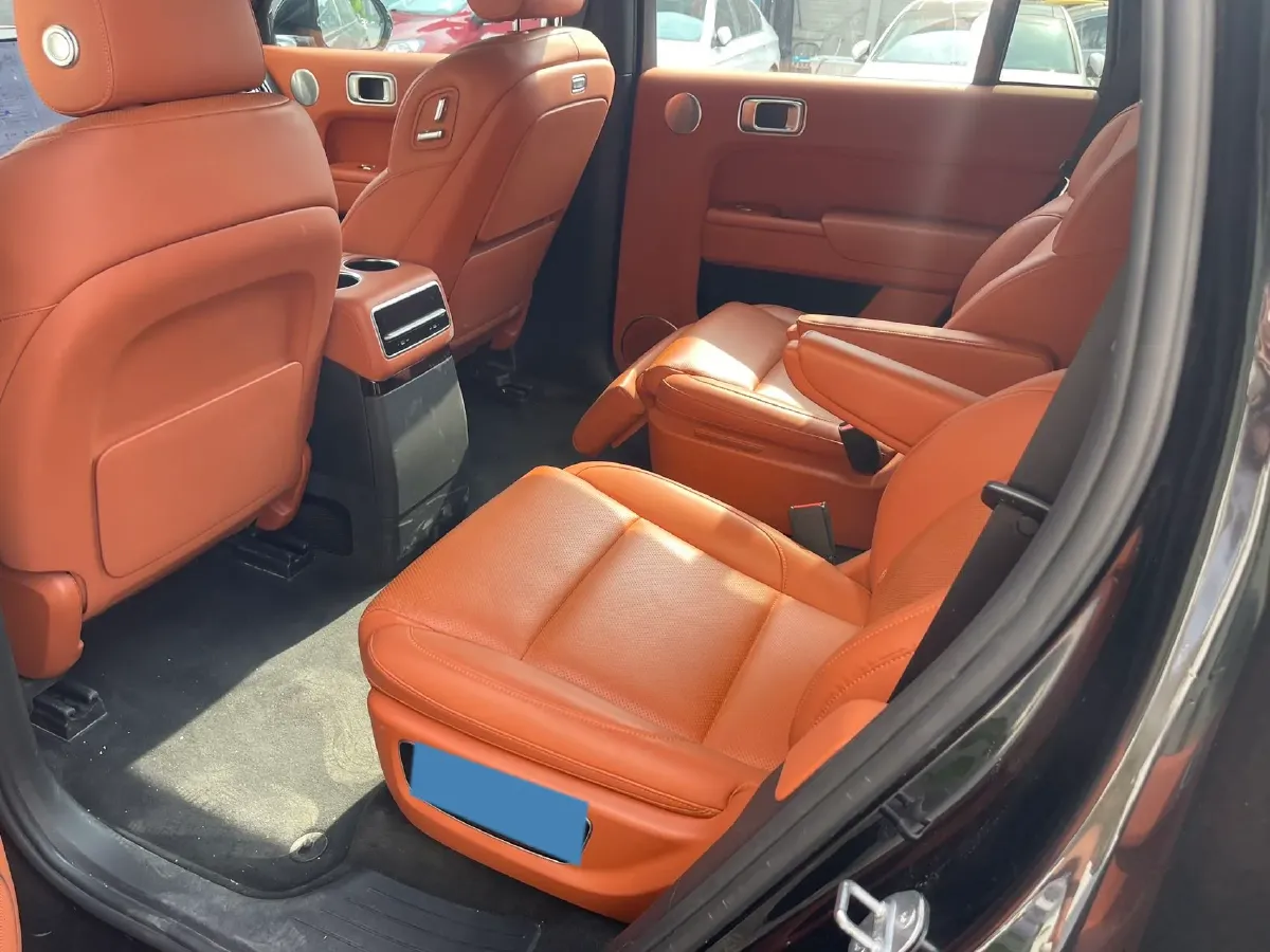 2022 Li L9 Range Extended 154HP REEV 42.6KWH,autocango,china used car exporter,china ev exporter,chinese used car exporter,chinese used ev exporter