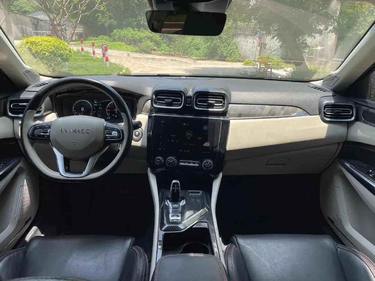 2018 Toyota C-HR 2.0L 171HP L4 CVT,autocango,china used car exporter,china ev exporter,chinese used car exporter,chinese used ev exporter