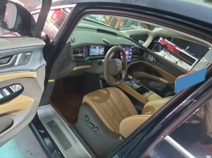 2022 Mercedes-Benz GLC Class 2.0T 197HP L4 9AT,autocango,china used car exporter,china ev exporter,chinese used car exporter,chinese used ev exporter