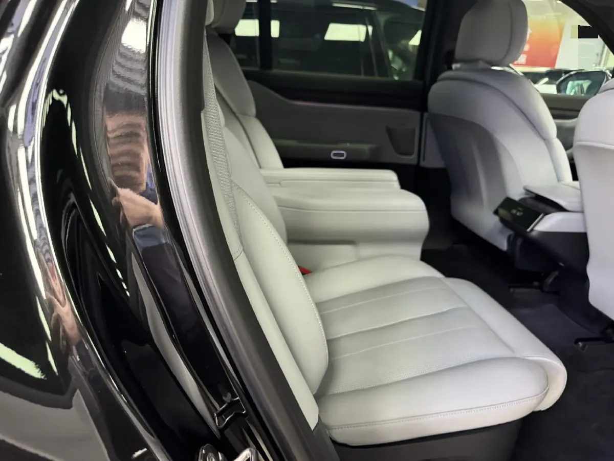2023 NIO ES8 BEV 75KWH,autocango,china used car exporter,china ev exporter,chinese used car exporter,chinese used ev exporter