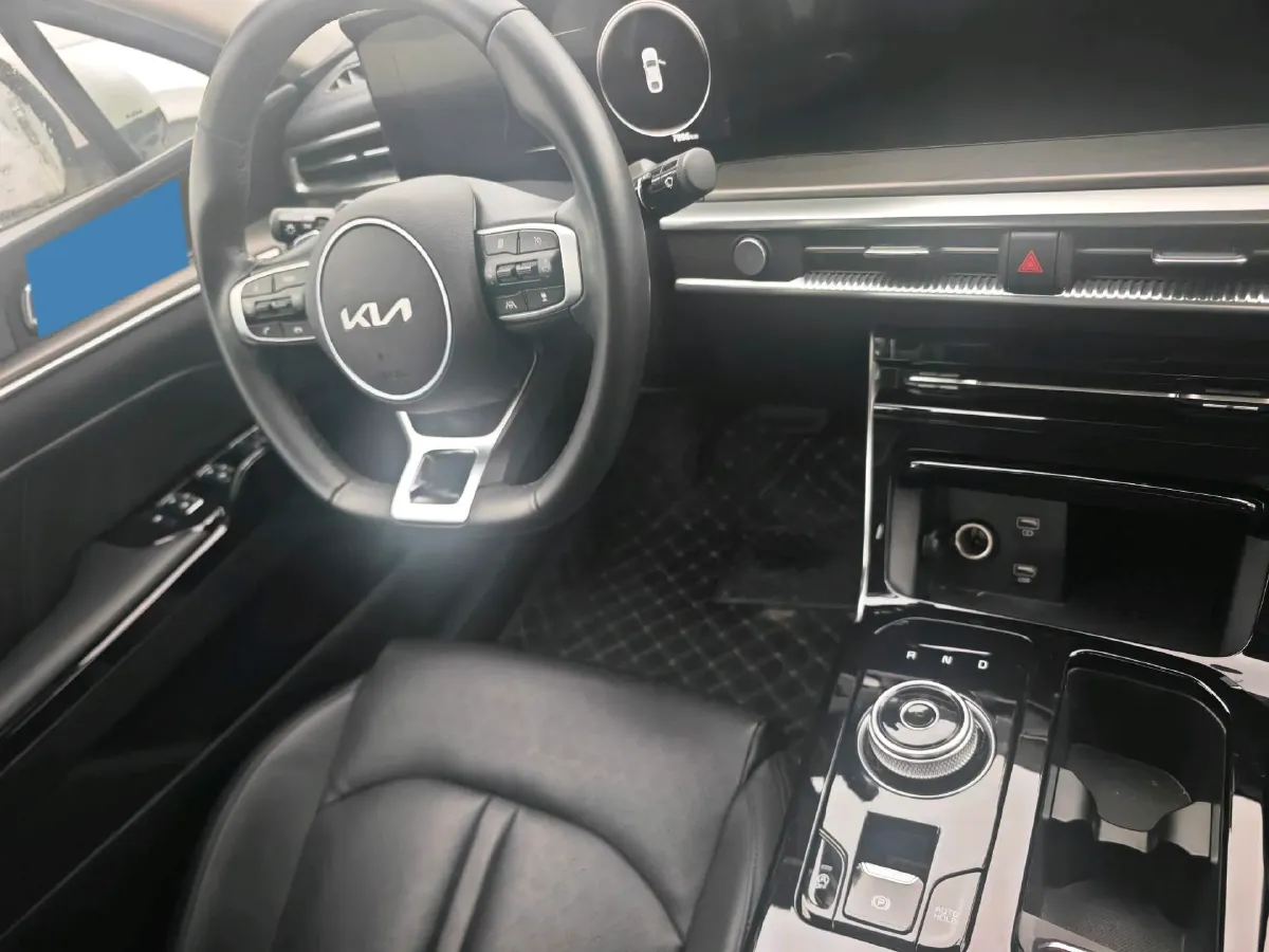 2025 Kia K5 1.5T 170HP L4 7DCT,autocango,china used car exporter,china ev exporter,chinese used car exporter,chinese used ev exporter