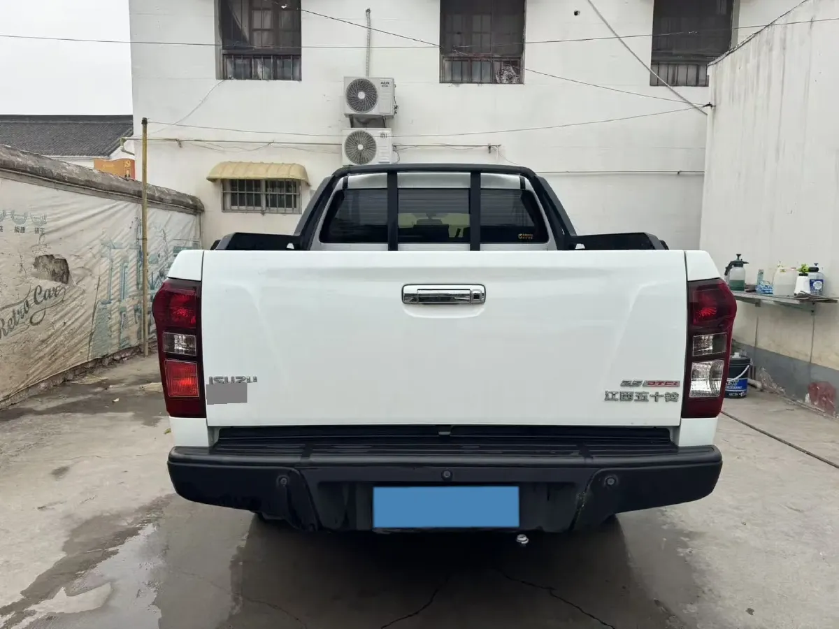 2020 Isuzu LingTuo 2.5T 150HP L4 6MT,autocango,china used car exporter,china ev exporter,chinese used car exporter,chinese used ev exporter