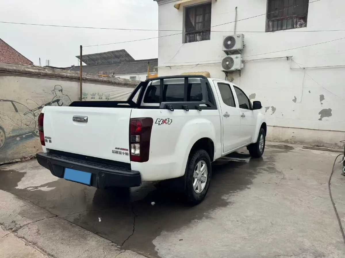 2020 Isuzu LingTuo 2.5T 150HP L4 6MT,autocango,china used car exporter,china ev exporter,chinese used car exporter,chinese used ev exporter
