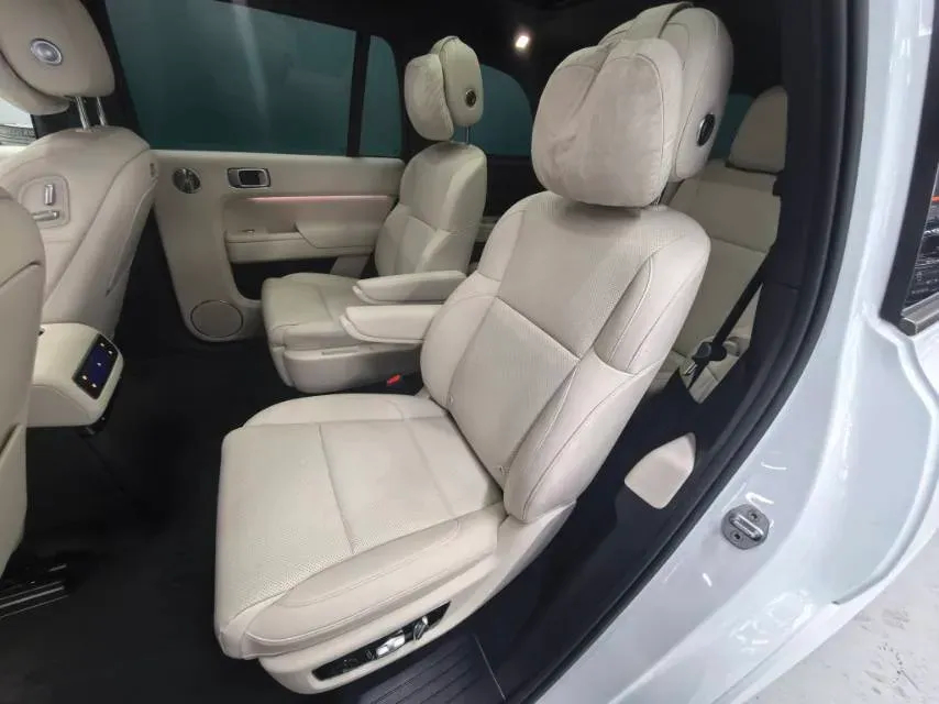 2025 Li L9 Range Extended 154HP REEV,autocango,china used car exporter,china ev exporter,chinese used car exporter,chinese used ev exporter
