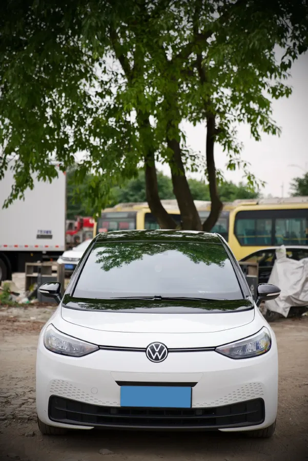 2024 Volkswagen ID.3 BEV 52.8KWH,autocango,china used car exporter,china ev exporter,chinese used car exporter,chinese used ev exporter