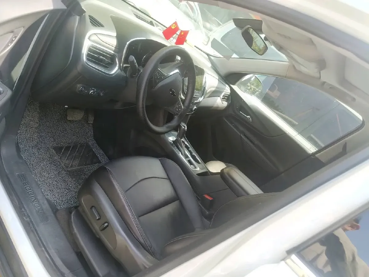 2018 Chevrolet Equinox 1.5T 180HP L4 6AT,autocango,china used car exporter,china ev exporter,chinese used car exporter,chinese used ev exporter