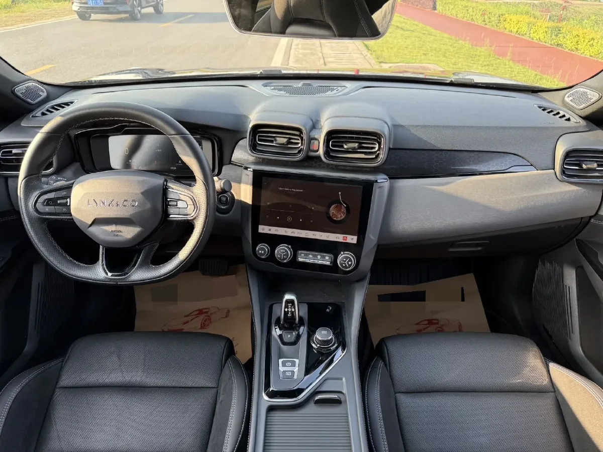 2022 LYNK&CO 03 2.0T 190HP L4 7DCT,autocango,china used car exporter,china ev exporter,chinese used car exporter,chinese used ev exporter