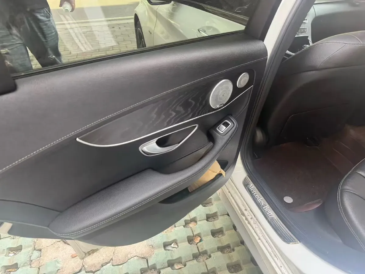 2021 Mercedes-Benz C Class 1.5T 184HP L4 9AT,autocango,china used car exporter,china ev exporter,chinese used car exporter,chinese used ev exporter