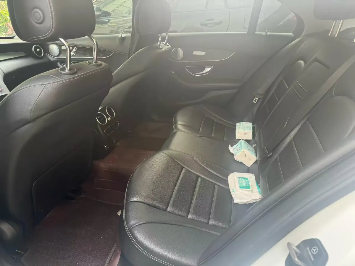 2021 Mercedes-Benz C Class 1.5T 184HP L4 9AT,autocango,china used car exporter,china ev exporter,chinese used car exporter,chinese used ev exporter