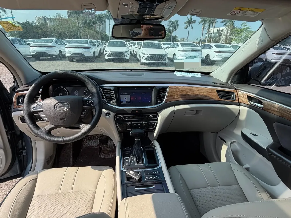 2017 GAC Trumpchi GS8 2.0T 201HP L4 6AT,autocango,china used car exporter,china ev exporter,chinese used car exporter,chinese used ev exporter