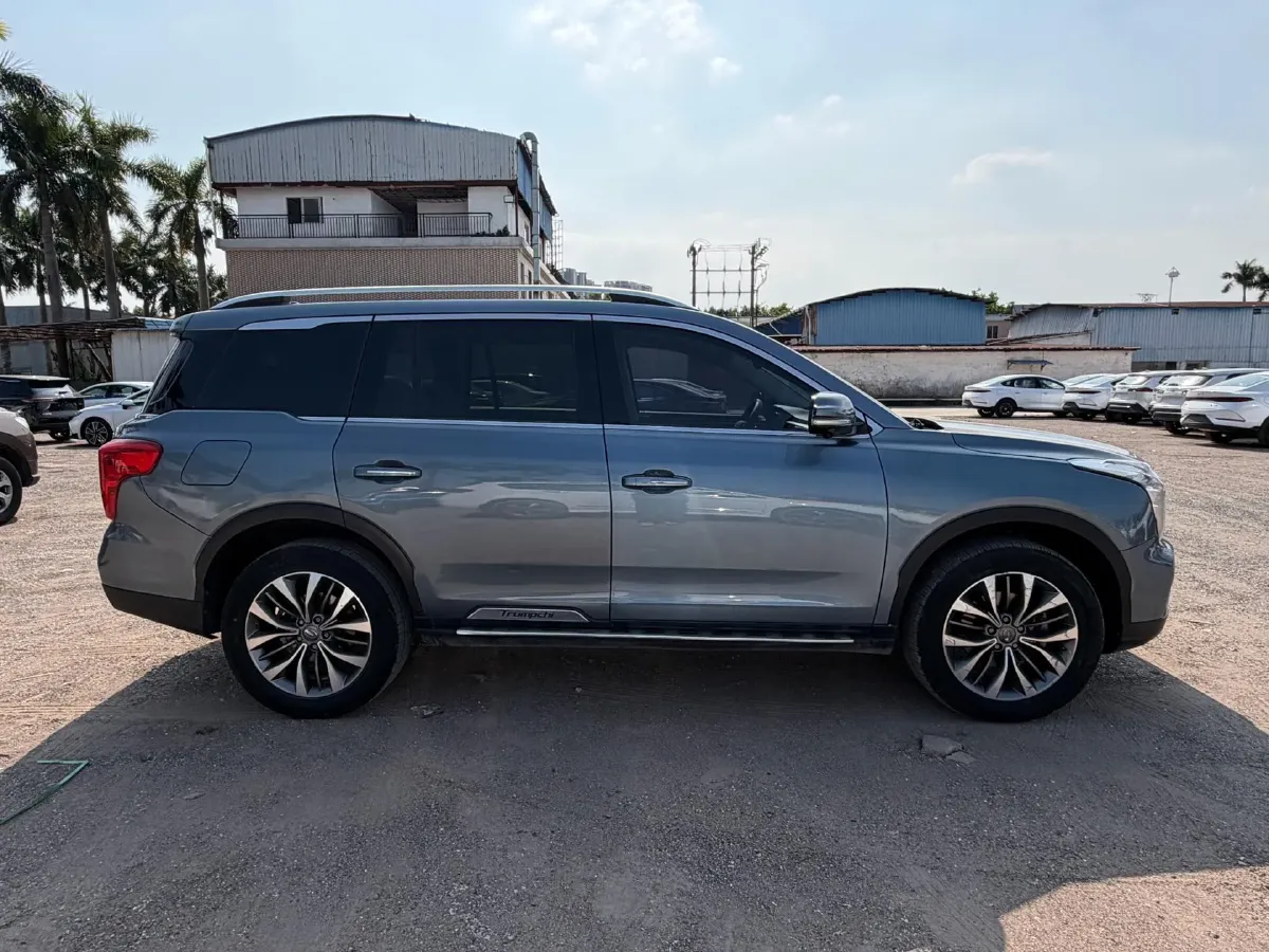 2017 GAC Trumpchi GS8 2.0T 201HP L4 6AT,autocango,china used car exporter,china ev exporter,chinese used car exporter,chinese used ev exporter