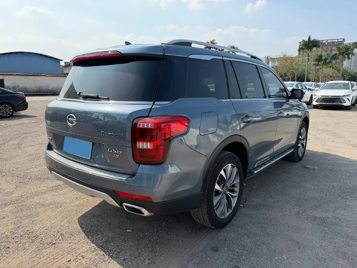 2017 GAC Trumpchi GS8 2.0T 201HP L4 6AT,autocango,china used car exporter,china ev exporter,chinese used car exporter,chinese used ev exporter