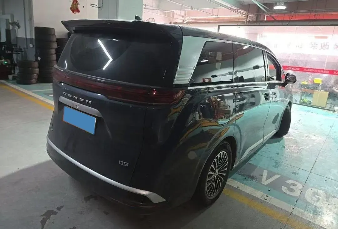 2022 Mercedes-Benz GLC Class 2.0T 197HP L4 9AT,autocango,china used car exporter,china ev exporter,chinese used car exporter,chinese used ev exporter