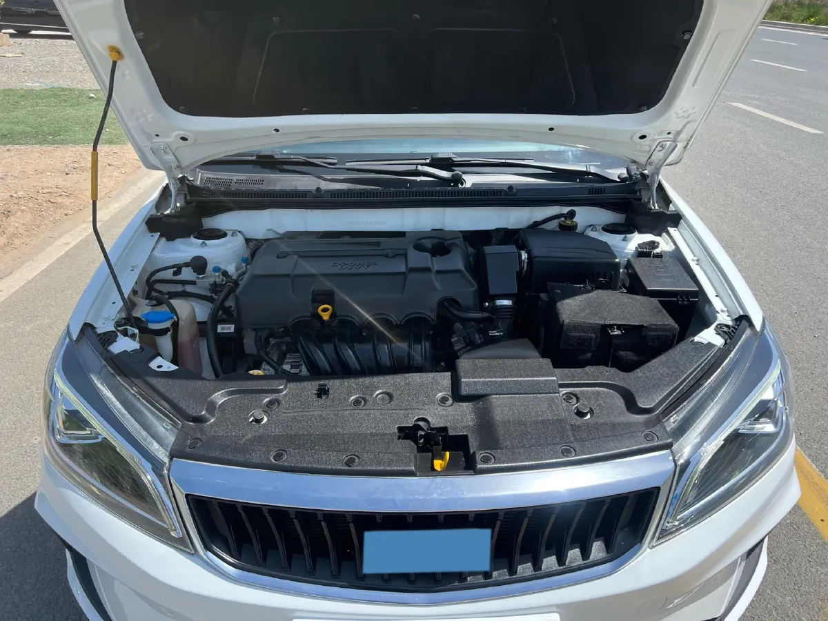2021 BaoJun 530 1.5T 147HP L4 CVT,autocango,china used car exporter,china ev exporter,chinese used car exporter,chinese used ev exporter