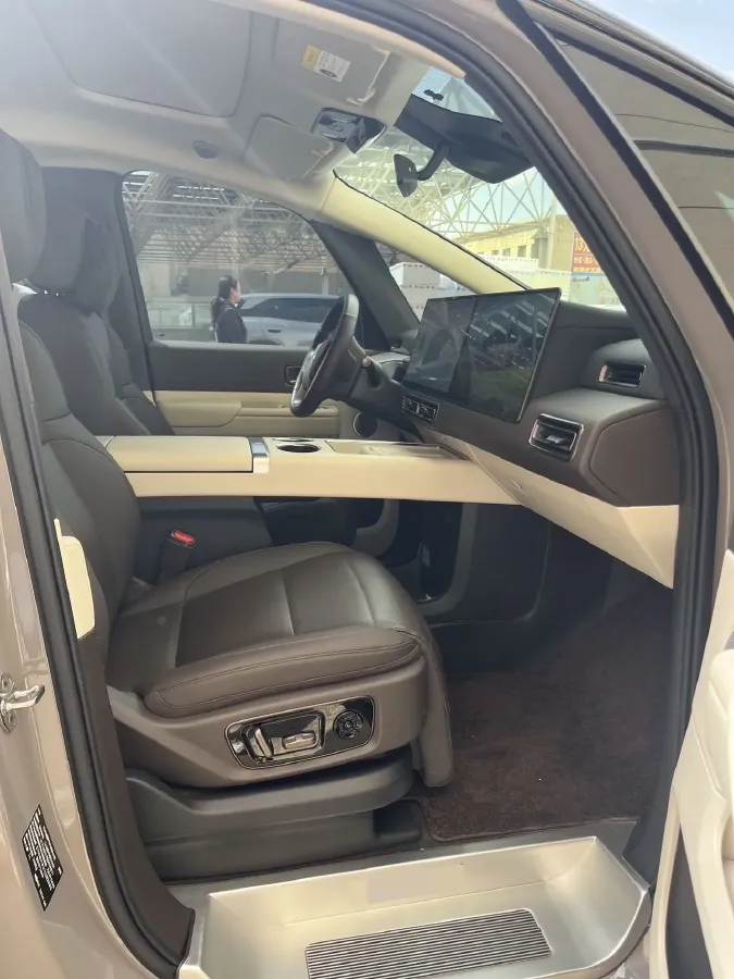 2024 Li MEGA BEV 102.7KWH,autocango,china used car exporter,china ev exporter,chinese used car exporter,chinese used ev exporter