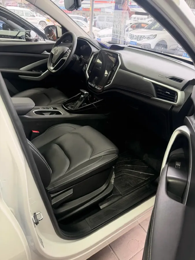 2020 HanTeng X7 1.5T 156HP L4 6AT,autocango,china used car exporter,china ev exporter,chinese used car exporter,chinese used ev exporter