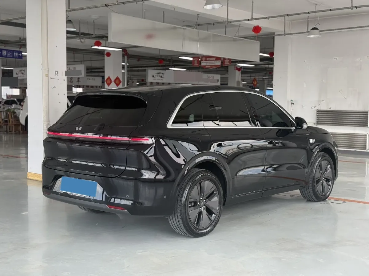 2024 Li L6 Range Extended 154HP L4 REEV 36.8KWH,autocango,china used car exporter,china ev exporter,chinese used car exporter,chinese used ev exporter