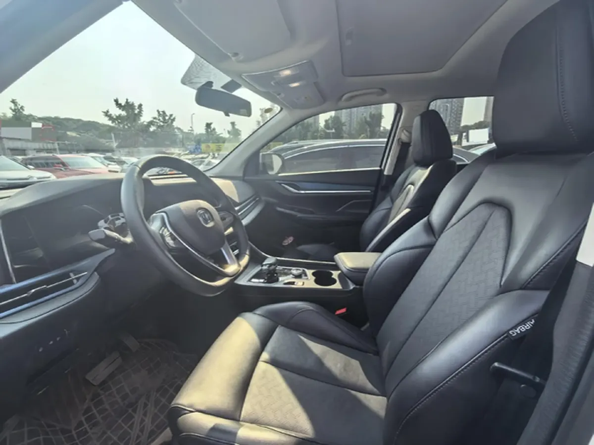 2020 ChangAn CS55 BEV 52.7KWH,autocango,china used car exporter,china ev exporter,chinese used car exporter,chinese used ev exporter
