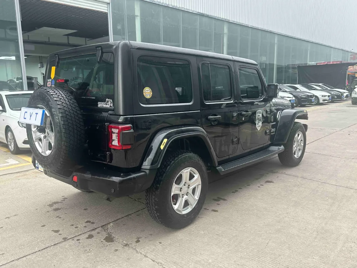 2018 Jeep Wrangler 2.0T 266HP L4 8AT,autocango,china used car exporter,china ev exporter,chinese used car exporter,chinese used ev exporter