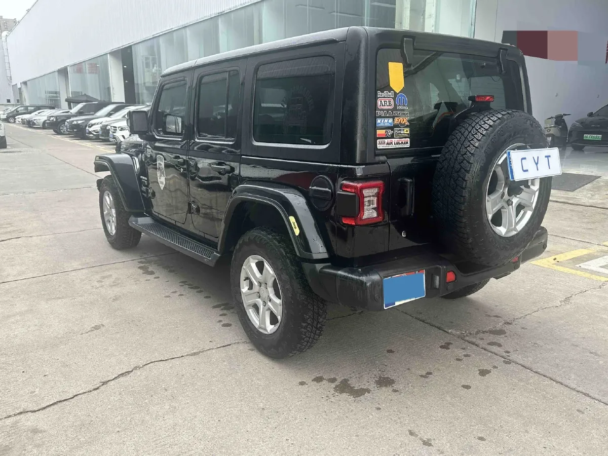 2018 Jeep Wrangler 2.0T 266HP L4 8AT,autocango,china used car exporter,china ev exporter,chinese used car exporter,chinese used ev exporter