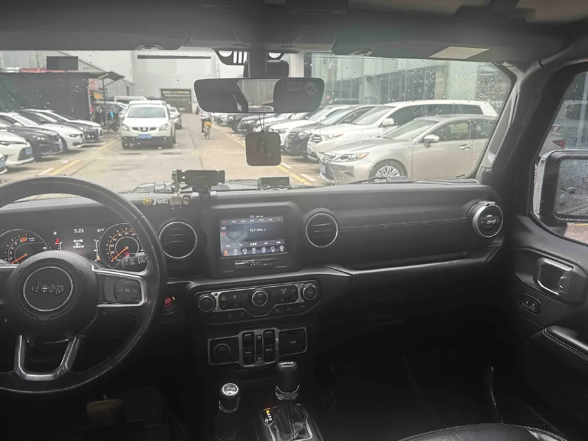 2018 Jeep Wrangler 2.0T 266HP L4 8AT,autocango,china used car exporter,china ev exporter,chinese used car exporter,chinese used ev exporter