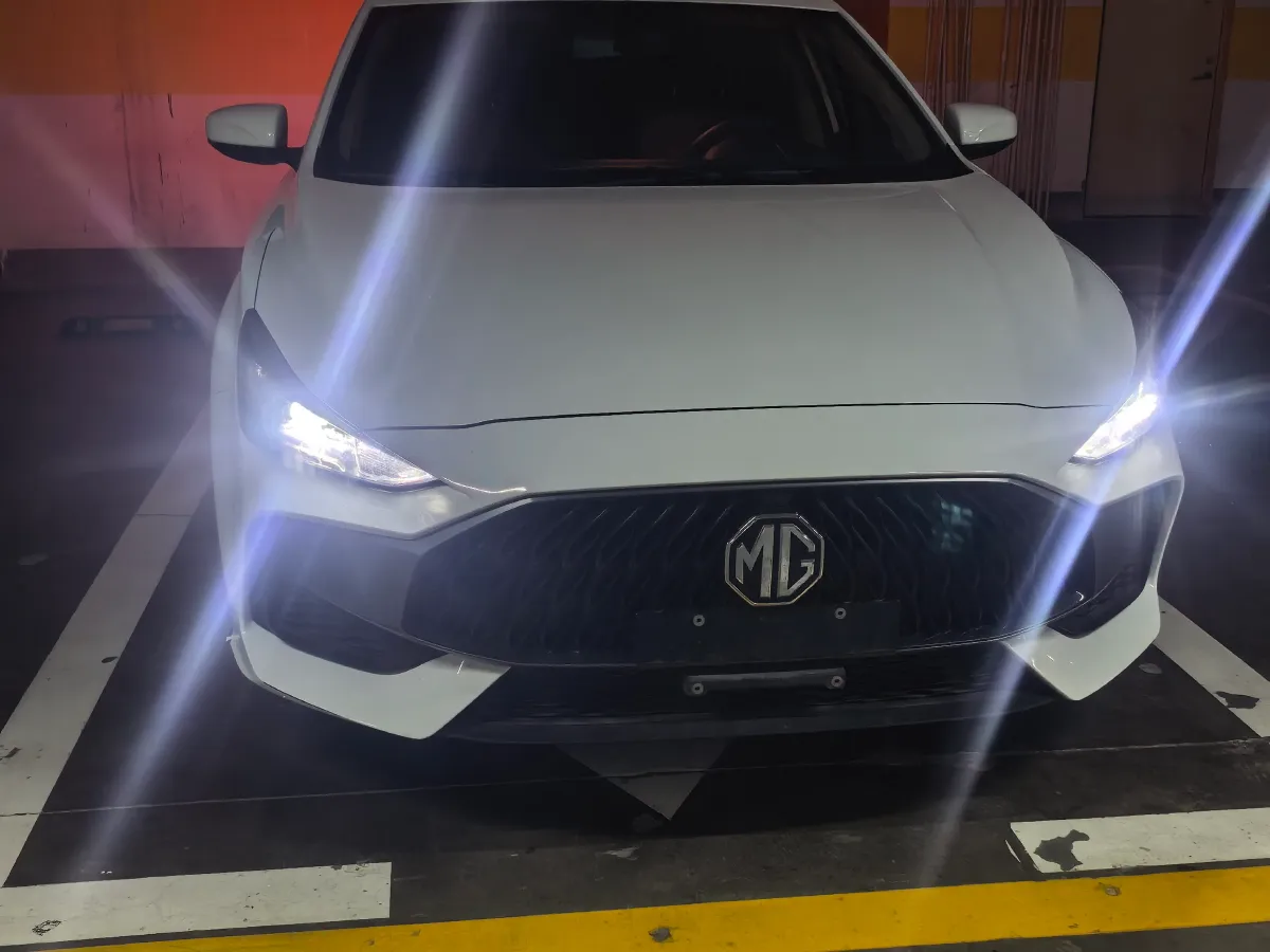 2023 MG 5 1.5L 129HP L4 5MT,autocango,china used car exporter,china ev exporter,chinese used car exporter,chinese used ev exporter
