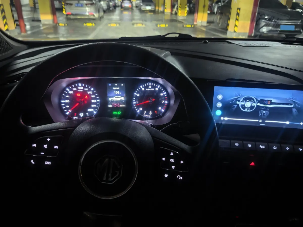 2023 MG 5 1.5L 129HP L4 5MT,autocango,china used car exporter,china ev exporter,chinese used car exporter,chinese used ev exporter