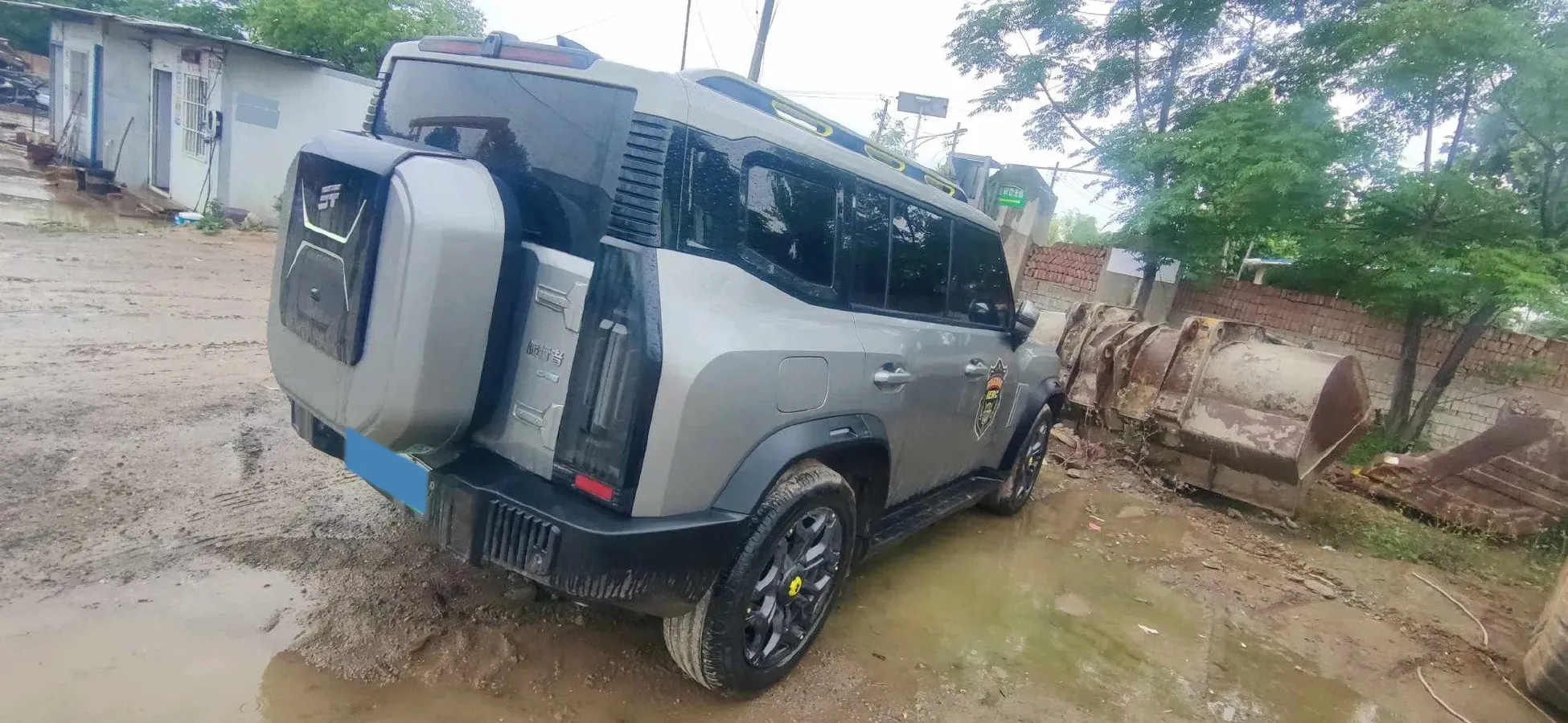 2024 Jetour ShanHai TravellerC-DM 1.5T 156HP L4 3DHT PHEV 43.24KWH,autocango,china used car exporter,china ev exporter,chinese used car exporter,chinese used ev exporter